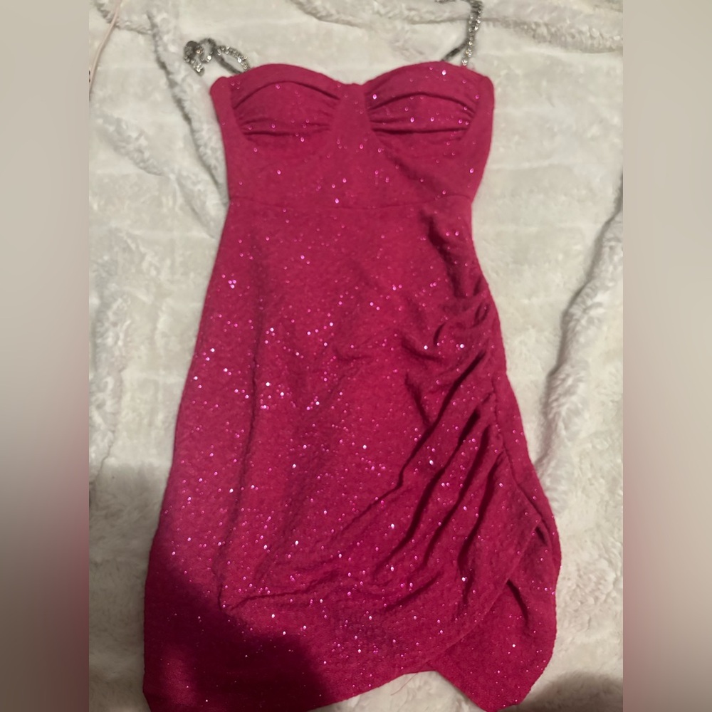 Windsor Strapless Fuchsia Dress